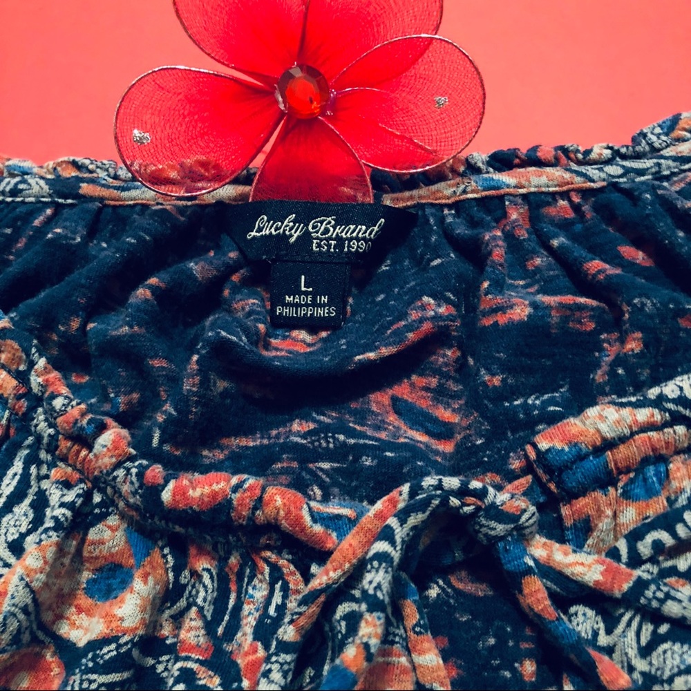 📦Lucky Brand-perfect top for dressy or casual. - Picture 2 of 6